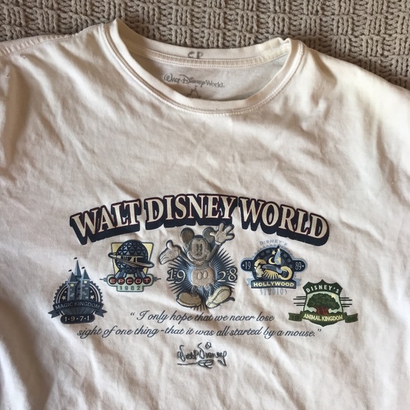 Graphic tee - Picture 2 of 2